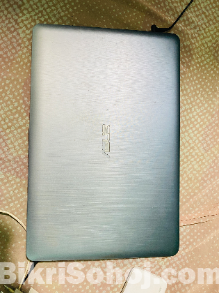 Asus Laptop